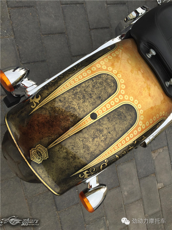 灵与肉的结合你爱吗 摩托车彩绘