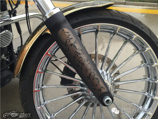 灵与肉的结合你爱吗 摩托车彩绘