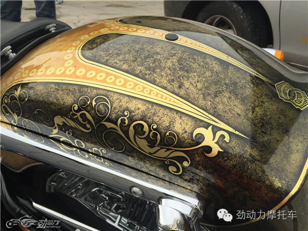 灵与肉的结合你爱吗 摩托车彩绘