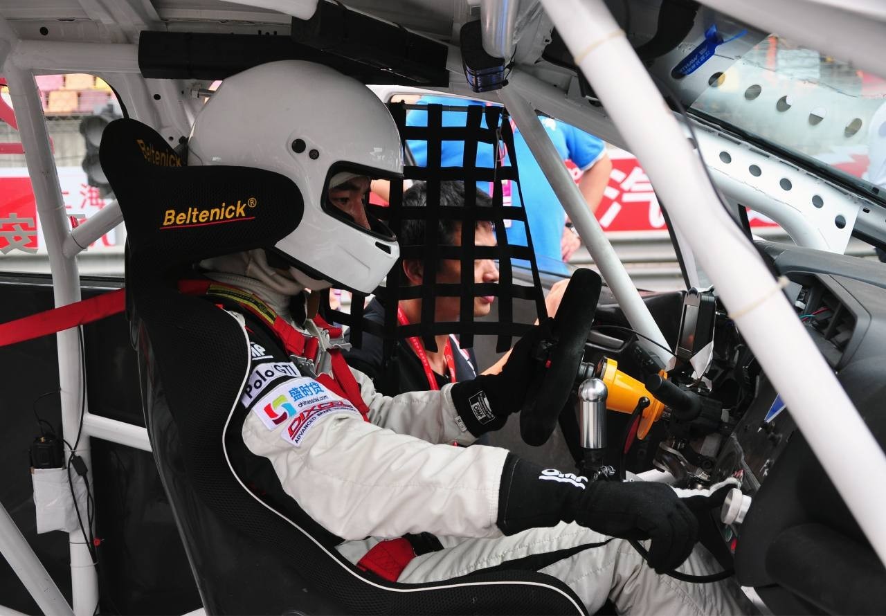 一个汽车底盘工程师的赛车梦