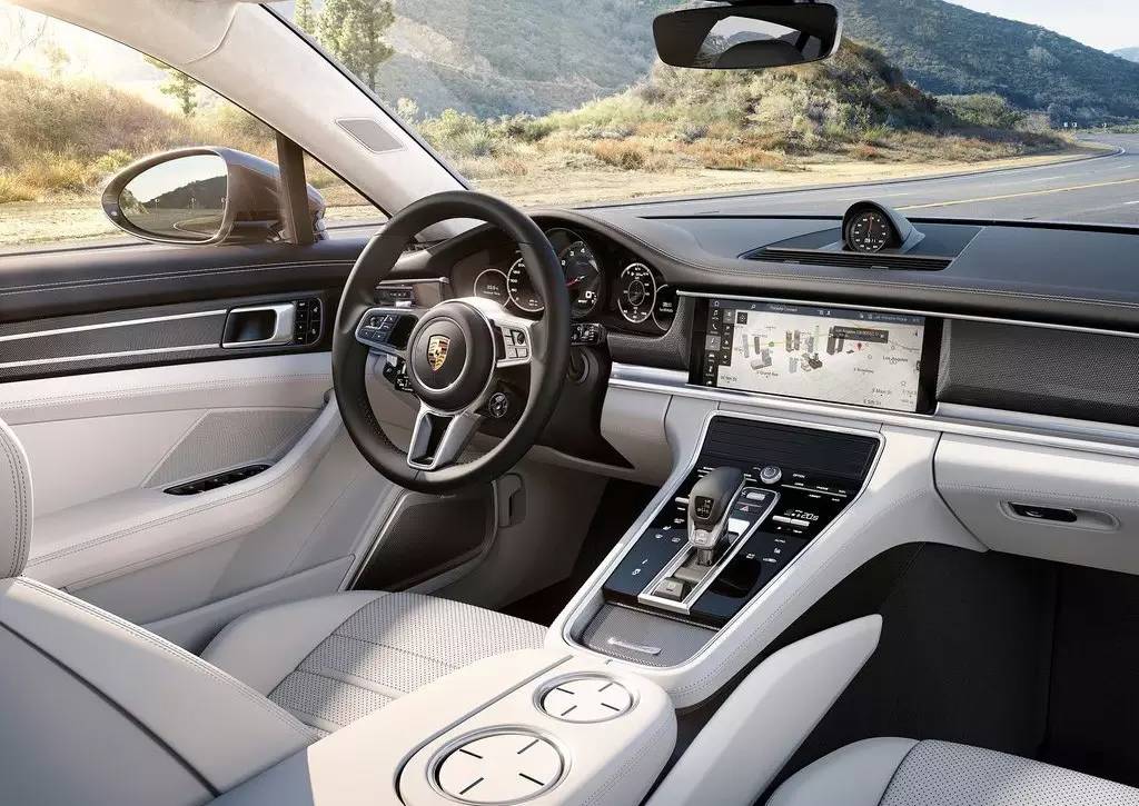 7年之痒,保时捷Panamera二世凌晨登基