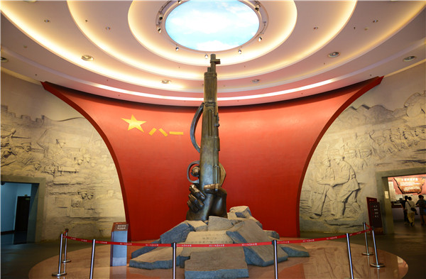 【镜头看党史】八一南昌起义:"石破天惊"第一枪|南昌起义|中共_新浪新闻