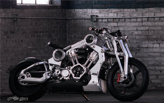 男人的梦想坐骑 雅马哈V-max大魔鬼