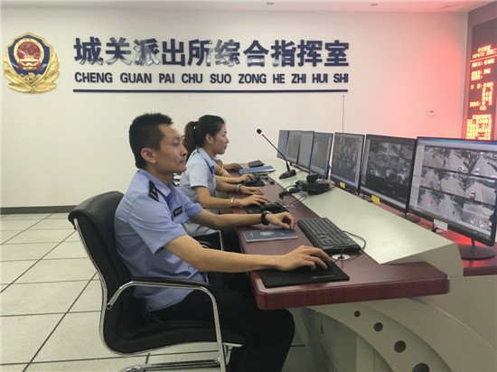 连江县公安局城关派出所打造两平台织就治安