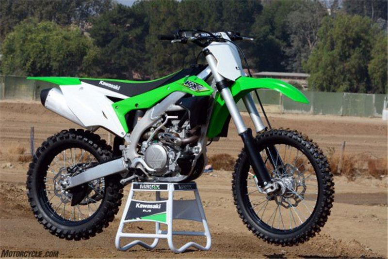 我要飞得更高!——2017川崎KX450F评测