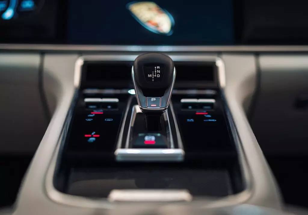 7年之痒,保时捷Panamera二世凌晨登基