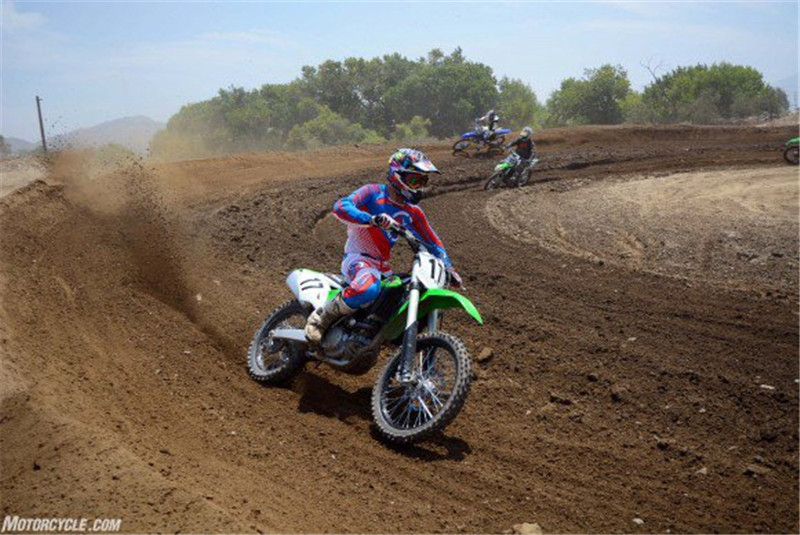 我要飞得更高!——2017川崎KX450F评测