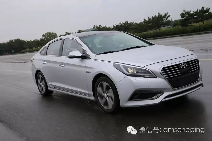 号称比凯美瑞双擎更好的混动车究竟怎么样?