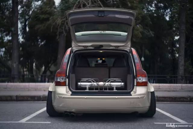 旅行版车型少数派报告 沃尔沃V50改装案例