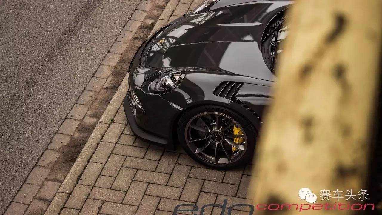 改外观能提升多少性能?911 GT3 RS告诉你