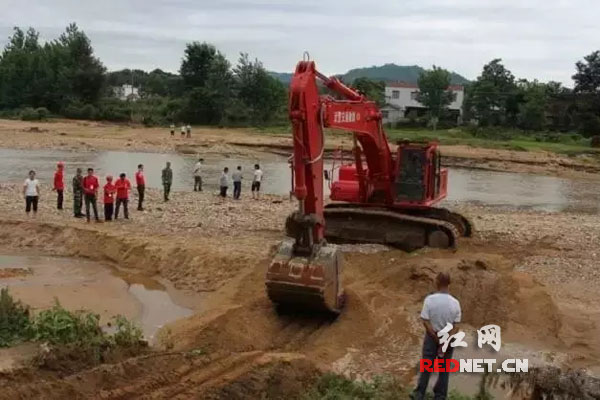 三一重工:多省联动参与南方洪灾救援