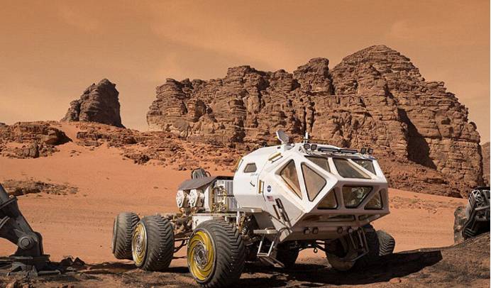 当阳光照进了汽车 就成了太阳能车!