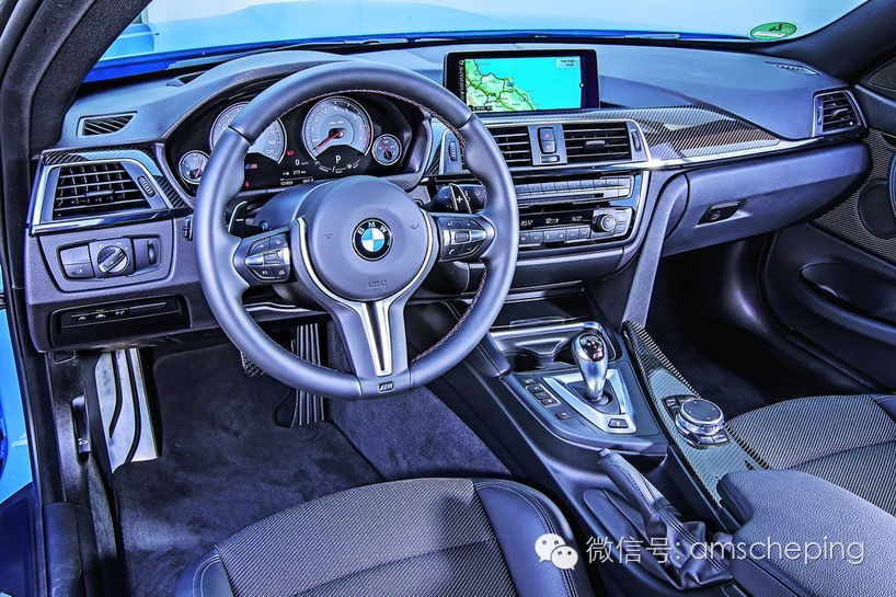 AMG GT、M4、911 谁位于跑车食物链顶端?