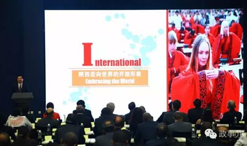 对139名外交官飚英语,这位省长不简单-最新时