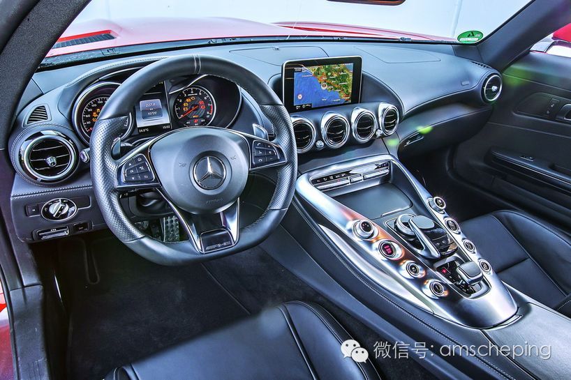 AMG GT、M4、911 谁位于跑车食物链顶端?