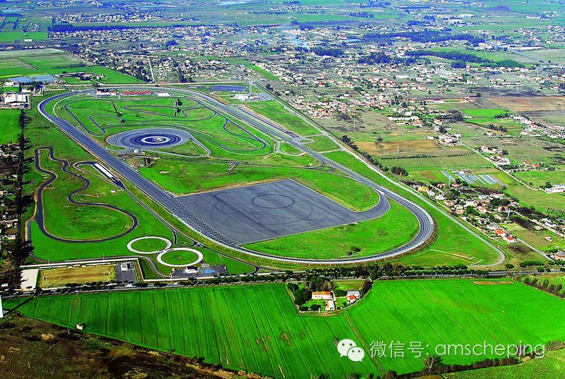 AMG GT、M4、911 谁位于跑车食物链顶端?