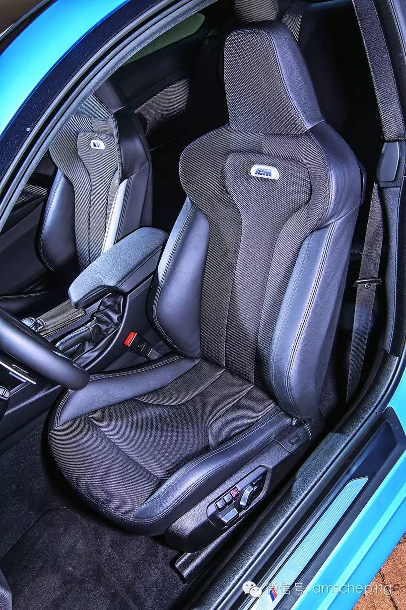 AMG GT、M4、911 谁位于跑车食物链顶端?