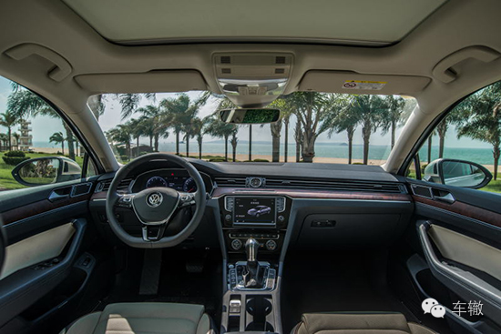 试驾全新迈腾 年轻人这是你的菜吗?