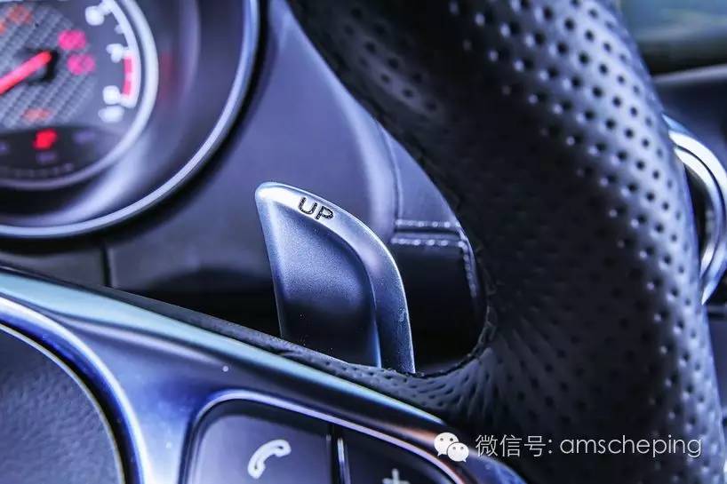 AMG GT、M4、911 谁位于跑车食物链顶端?