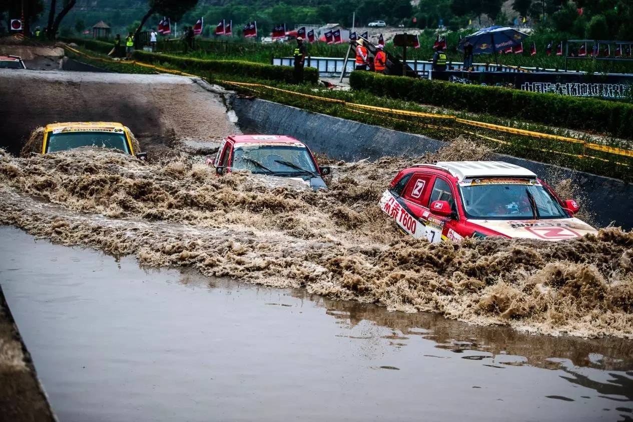 众泰T600征服 COC北京站魔鬼赛程