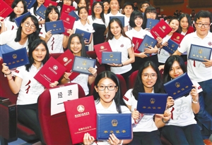 深职院毕业生就业率近98%|毕业生|职院|认证