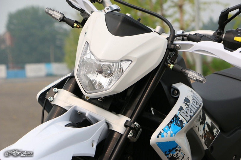 国产滑胎玩得起来吗?贝纳利 BJ250GY-2