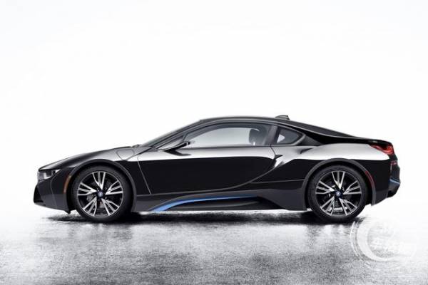 尼玛这车竟然标配无后视镜,吓死爹了!