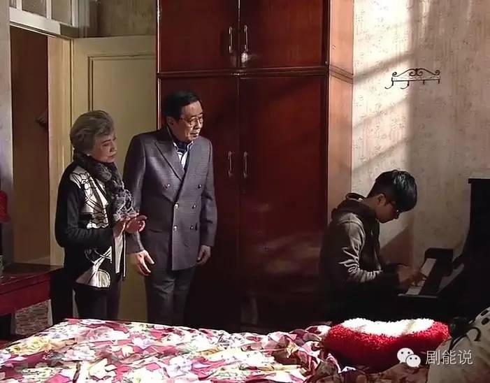 出人意料!重口味的TVB把鬼片拍成了喜剧|滕丽