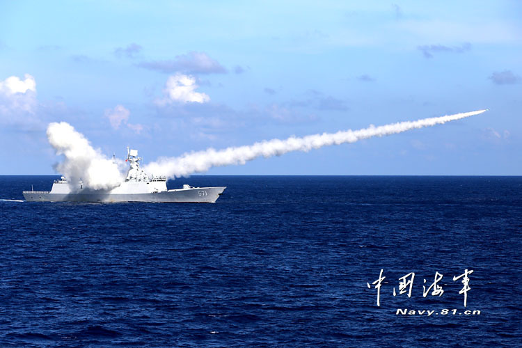 专家解析南海军演 战役级规模就是回击美舰挑