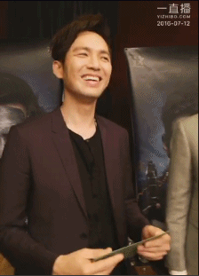 贝儿的腿太逆天 钟汉良模仿宋小宝太魔性