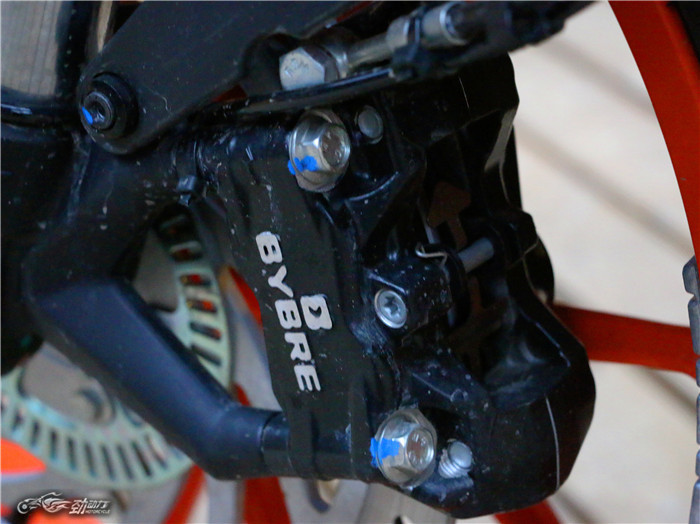 五万元以内的赛道悍将 KTM RC390