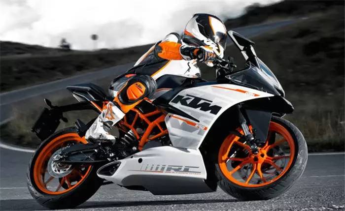 五万元以内的赛道悍将 KTM RC390