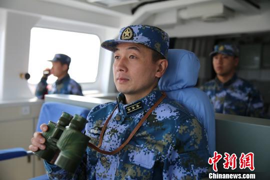 东海舰队某护卫舰大队大队长范文武：新时期海上铁人