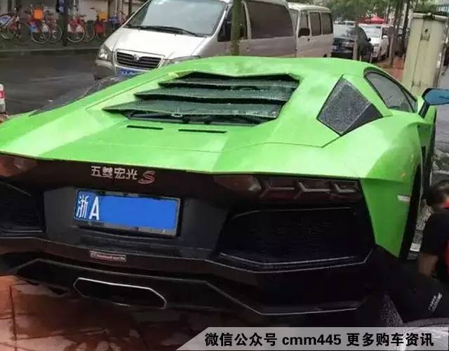 开五菱宏光漂移去撩妹 妹子神反应啦