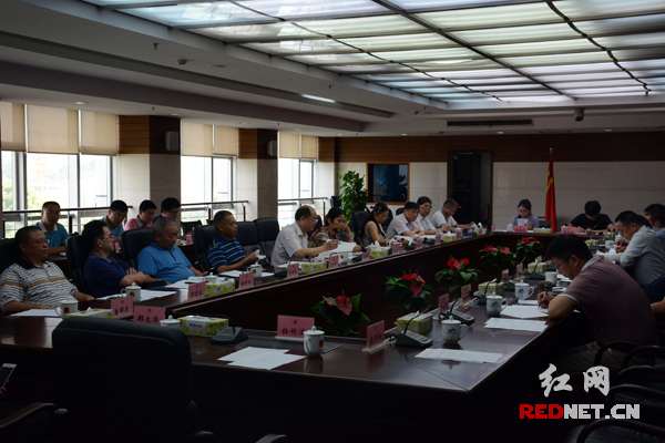 湖南工商举行立法听证会 消毒餐具是否免费成焦点