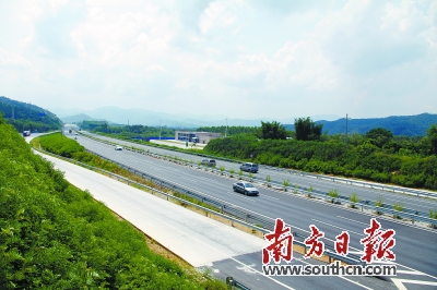 龙门县2020年GDP_2020-2021跨年图片