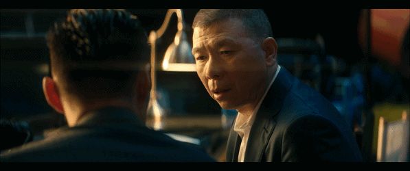 正文 日前《手机芯战》预告片流出,随即受到不少网友关注,视频网站