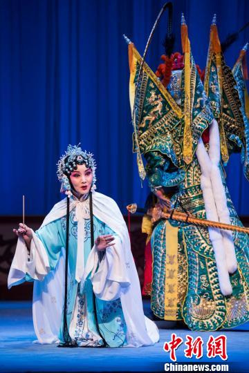 扬剧大戏《吴汉三杀》福州上演 传统扬剧首次