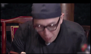 b站上已经有真爱粉做成鬼畜了,所以泥萌就能体会到吃的有多香了吧!