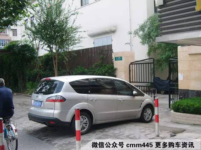 这样作死地停车 90%的人都想刮花你的车!