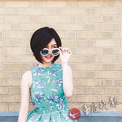 重庆妹儿在《时尚芭莎》纽约总部