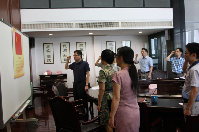 宁波专员办:打造红色礼包 深推两学一做|党员