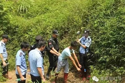 犯罪嫌疑人沈某某指认现场。
