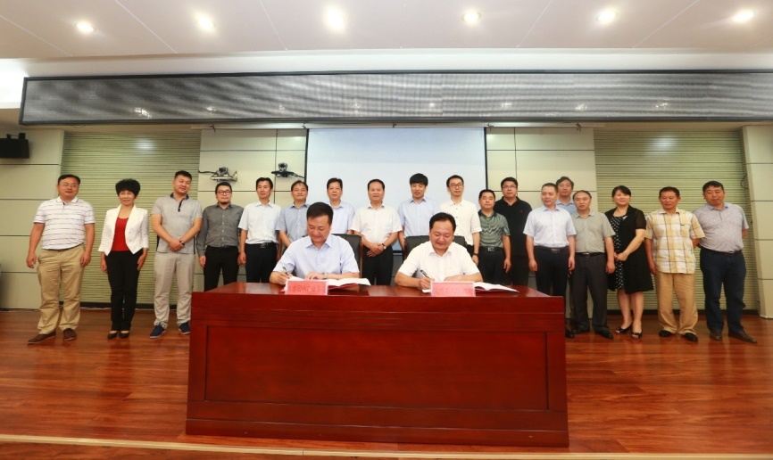 东方园林携手凤凰县 50亿元开发全域旅游|东方