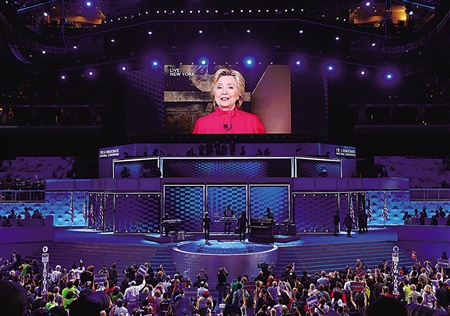 希拉里正式成为 美国民主党总统候选人|希拉里