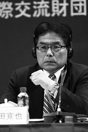 东京选市长 骂战有点污