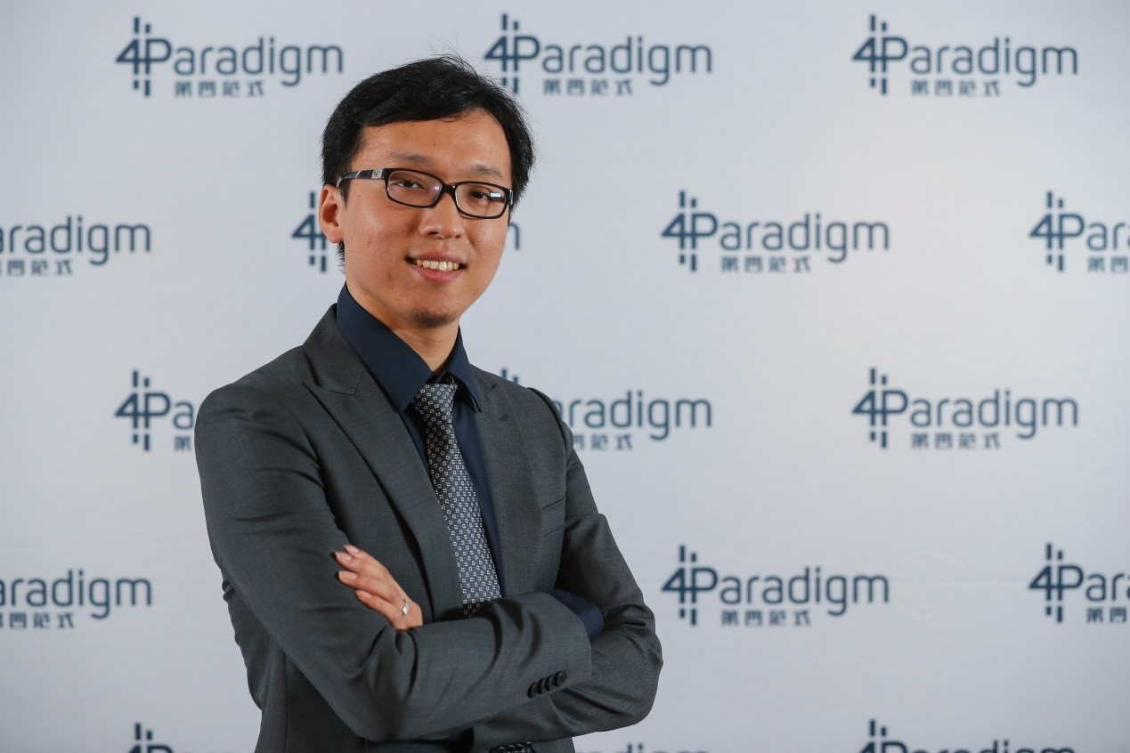 热点科学家 Wlqi-fxunyya3100856.jpg