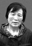 儿媳照料瘫痪公婆14年 端屎接尿洗衣喂饭