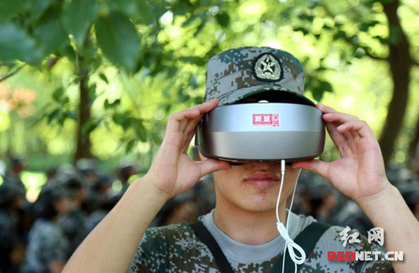 益阳市十四中亮剑全国学生军事训练营 捧回多