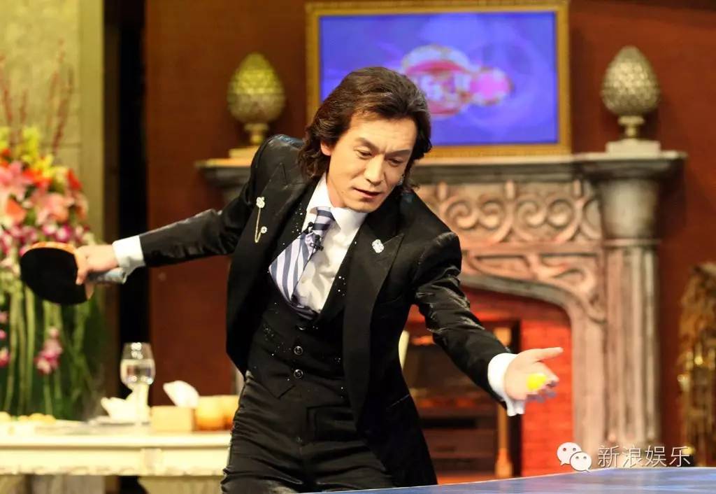 胸肌、腹肌、麒麟臂全都有!李咏这身材是不是